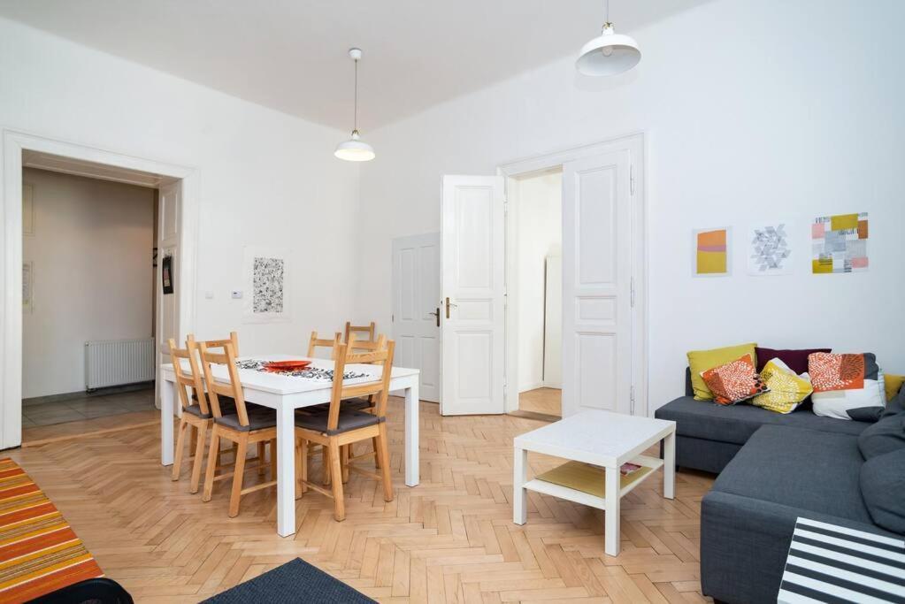 Bright, Spacious In The Historic Centre Apartmán *